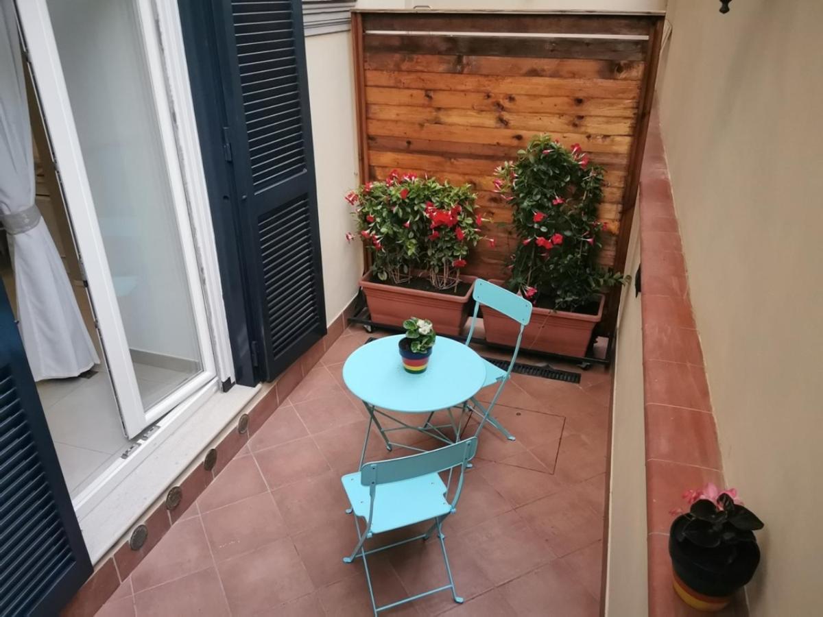 Le Stanze Di Eli E Gio Bed & Breakfast Castellammare di Stabia Eksteriør bilde