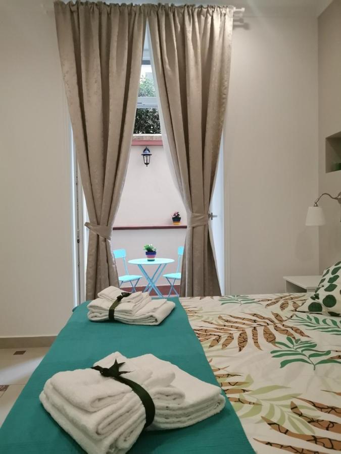 Le Stanze Di Eli E Gio Bed & Breakfast Castellammare di Stabia Eksteriør bilde