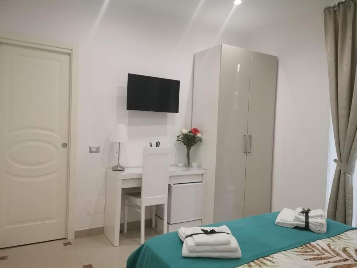 Le Stanze Di Eli E Gio Bed & Breakfast Castellammare di Stabia Eksteriør bilde