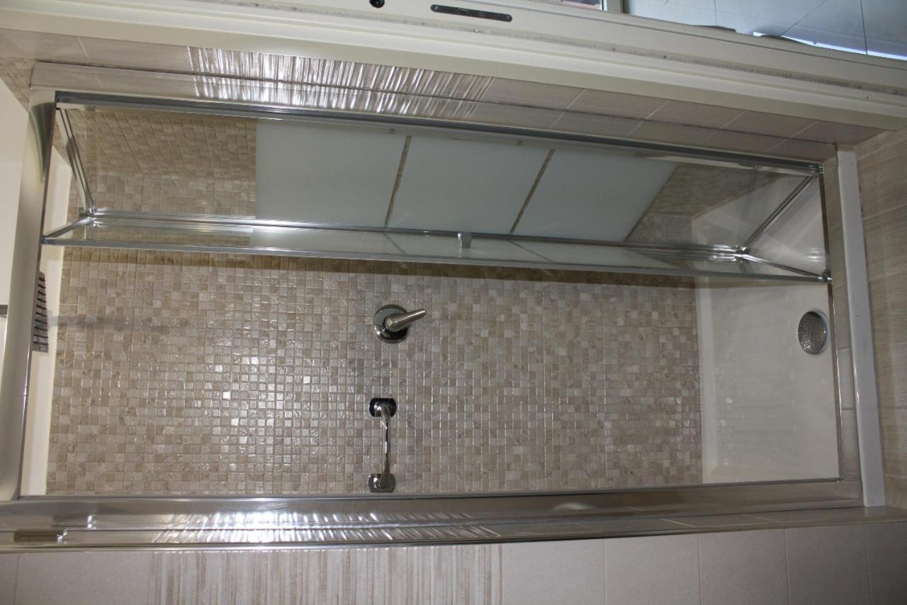 Le Stanze Di Eli E Gio Bed & Breakfast Castellammare di Stabia Eksteriør bilde