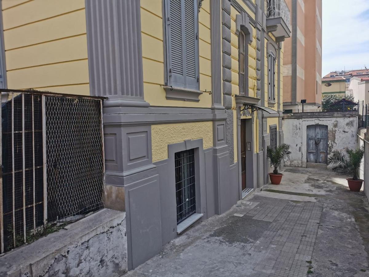Le Stanze Di Eli E Gio Bed & Breakfast Castellammare di Stabia Eksteriør bilde
